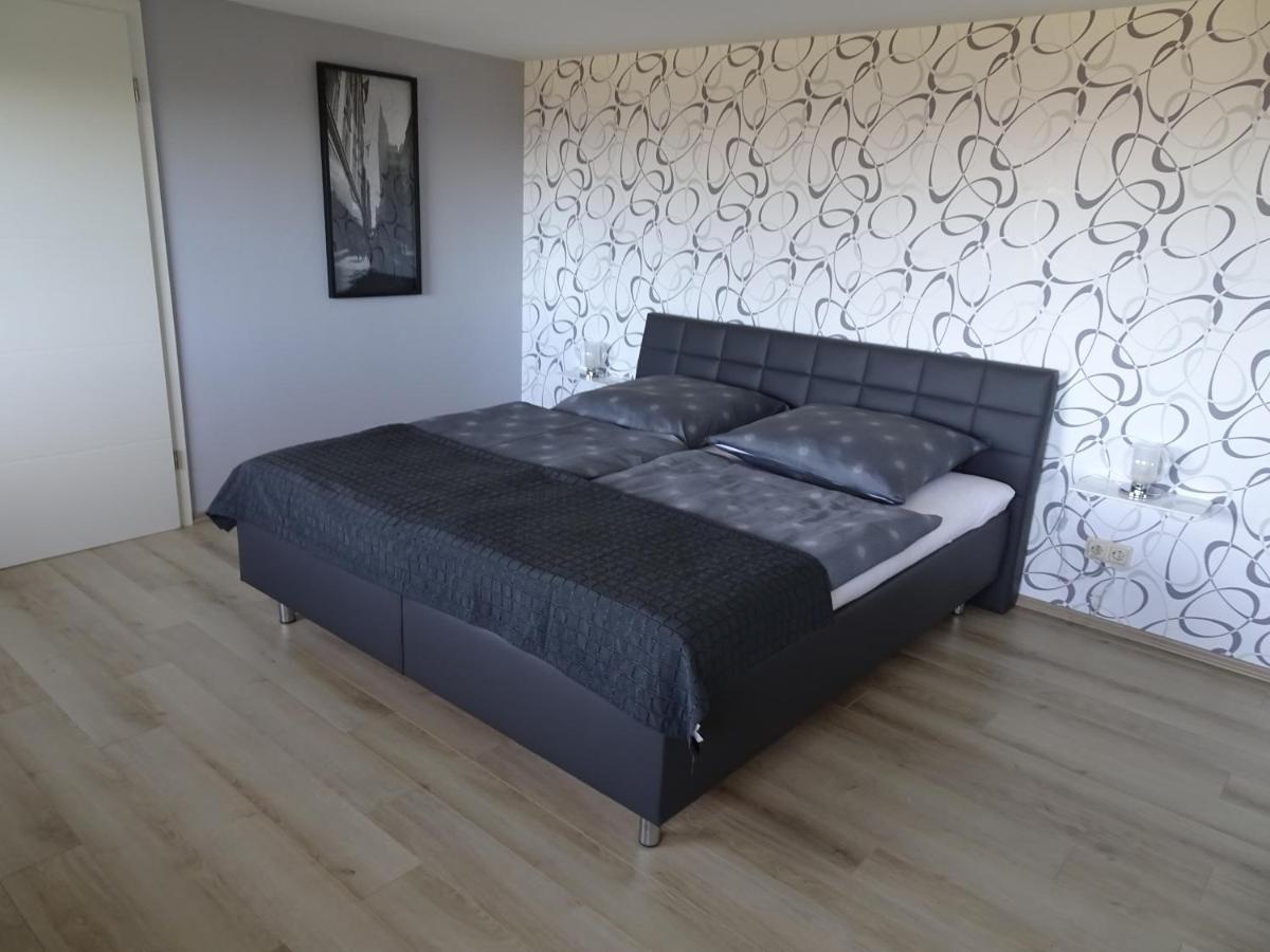 Ferienwohnung Hoffmann Osburg Buitenkant foto