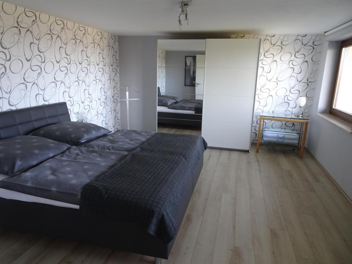 Ferienwohnung Hoffmann Osburg Buitenkant foto