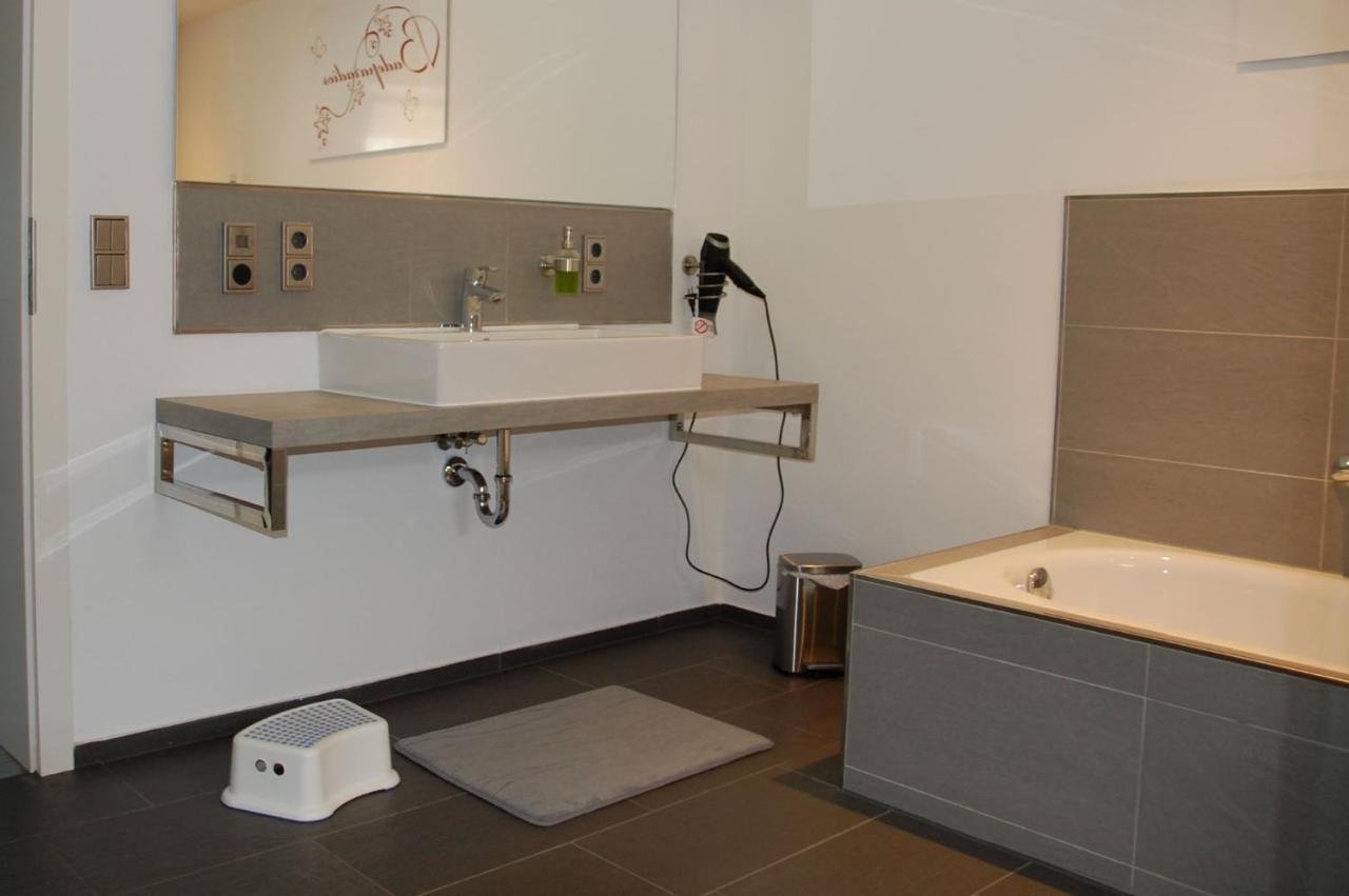 Ferienwohnung Hoffmann Osburg Buitenkant foto